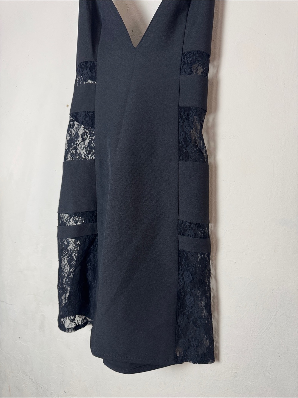 x REVOLVE All Of The Lights Dress in Black
NBD Size - Picture 3 of 6